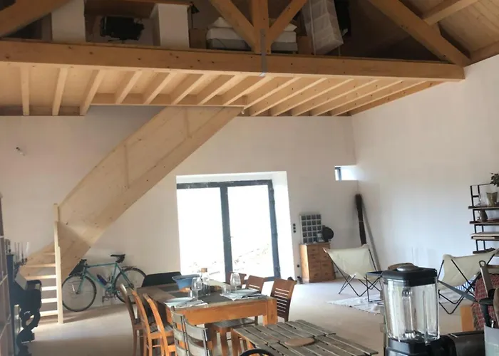 Basalte Semesterbostad Saint-Front (Haute-Loire)